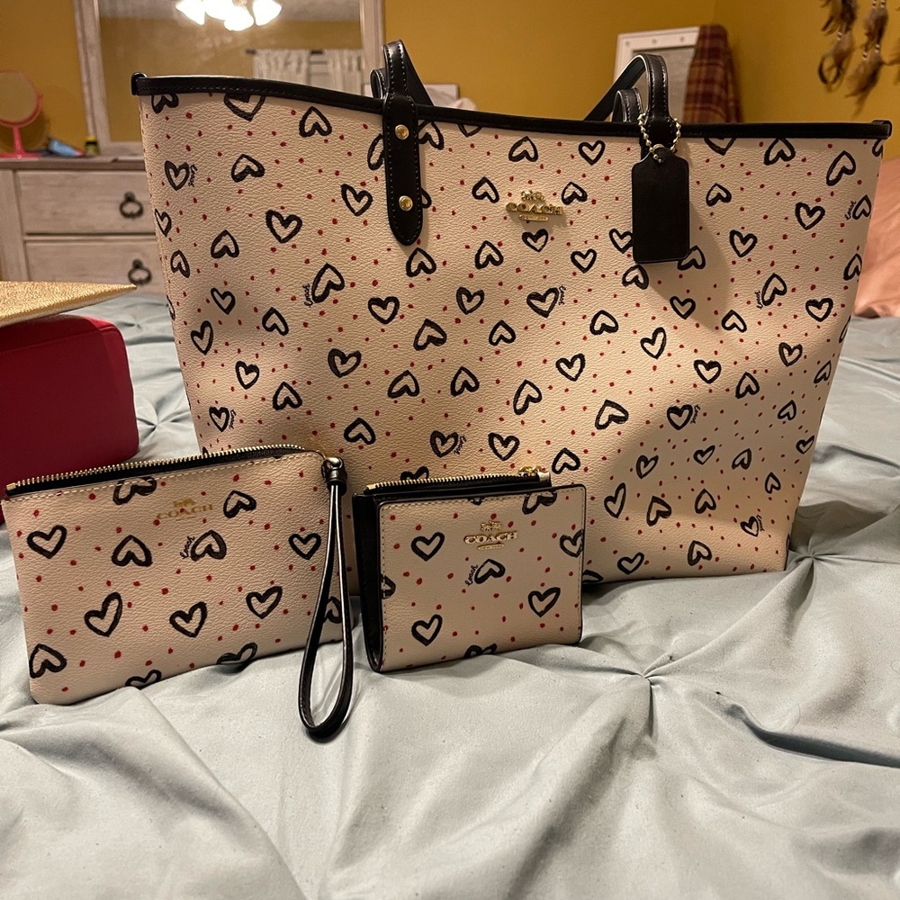 Coach tote set